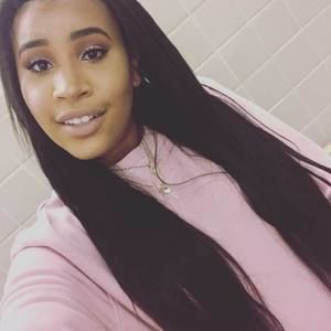 Meet your Posher, Abigail